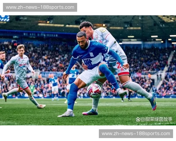 英甲图集：绿茵之上的视觉史诗